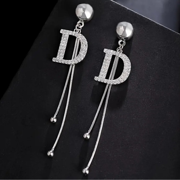 Exquisite Vintage Tassel Drop Elegant Silver “D" Dior, Long Dangle Earrings NEW - Picture 1 of 4